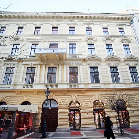 Count Zrinyi Basilica Luxurious Residence Budapest Exterior photo